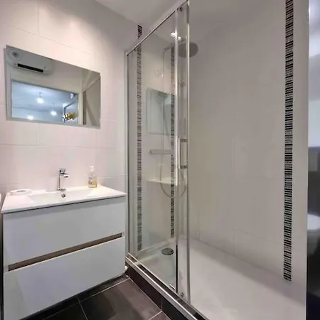 Le Bon Quai Apartment